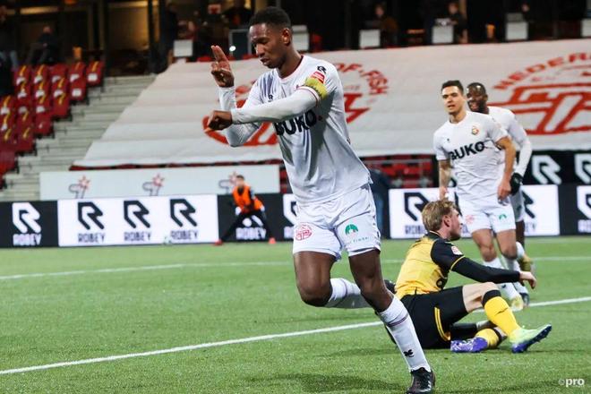 在对阵广州 在对阵广州