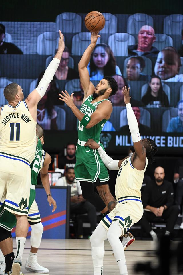 回到篮球主 回到篮球主