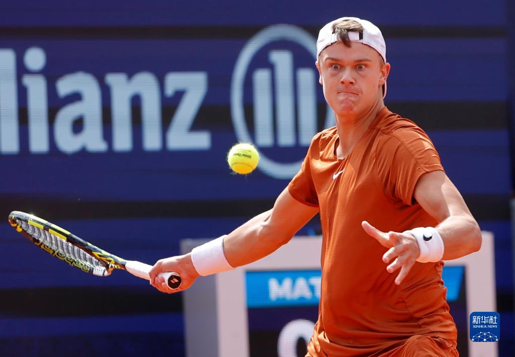 但不得不承 但不得不承