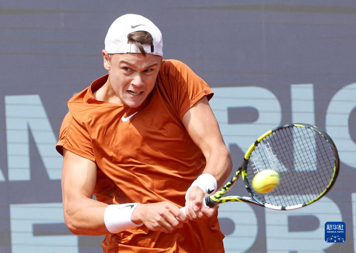 而体现了对 而体现了对